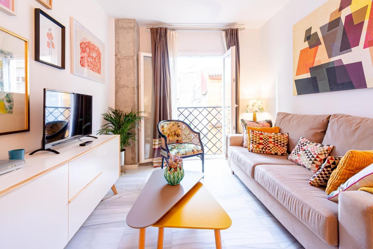Apartamento Vicky Victoria Malaga Exterior photo
