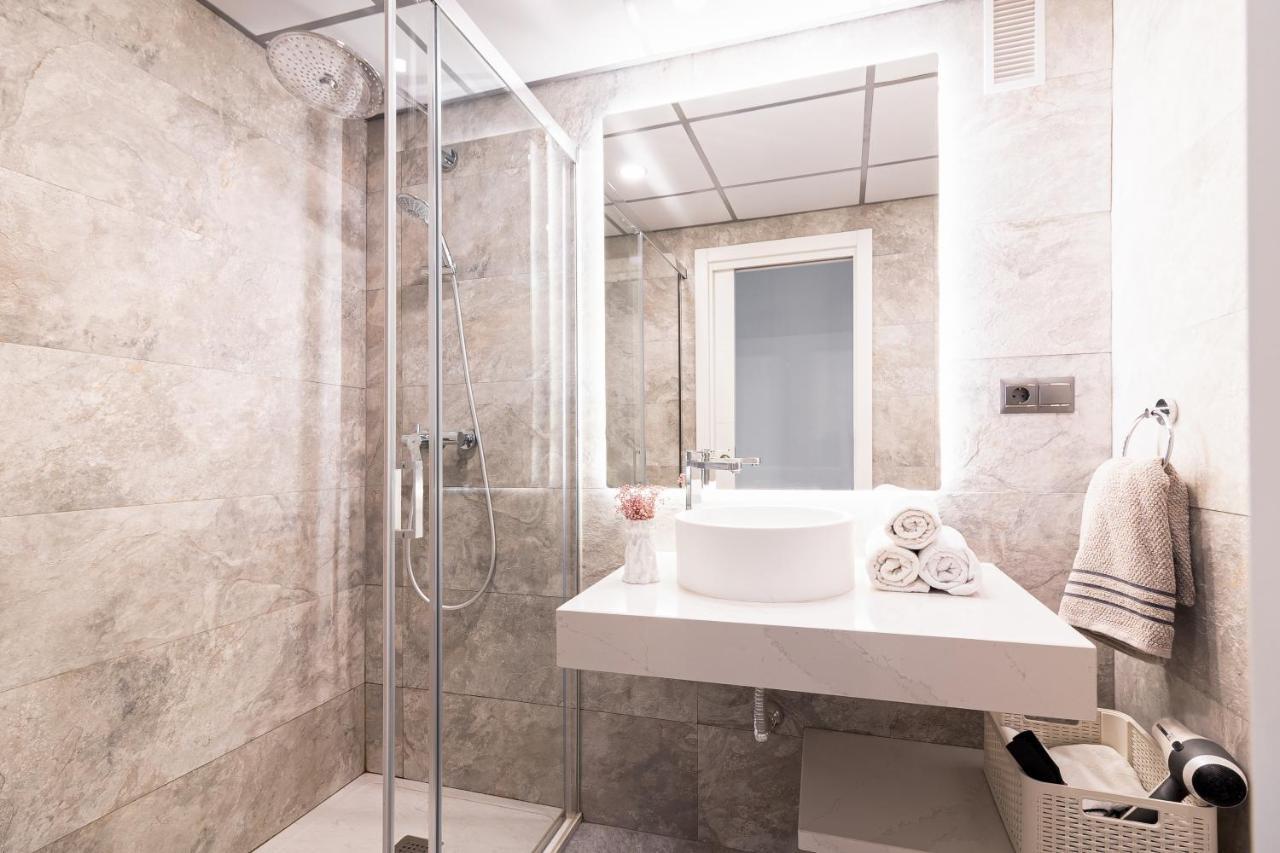 Apartamento Vicky Victoria Malaga Exterior photo